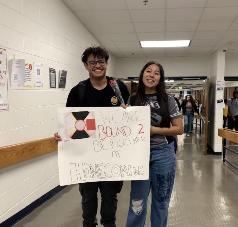 2022 Homecoming: Theres Bound 2 Be Homecoming Proposals!