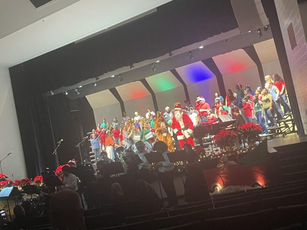 OHS Chorus Kicks Off The Holiday Season With Their Songs of the Season Concert