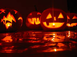 Halloween: Time For All The Spooky Traditions!