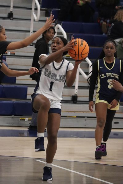 OHS Girls Basketball: Preparation and Focus Are Their Keys To Success