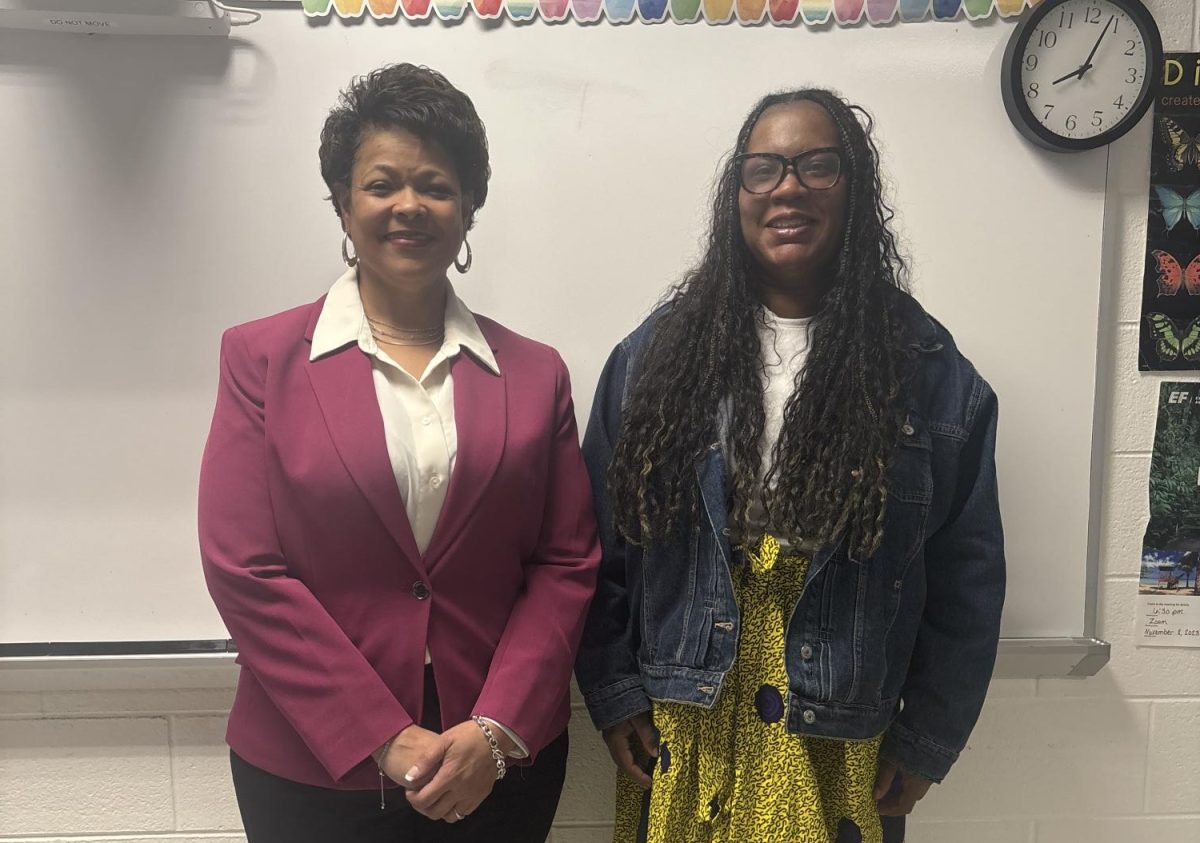 Mayor Michelle Davis -Younger visited Dr. Wallace's B1 African American History class during Black History Month. 