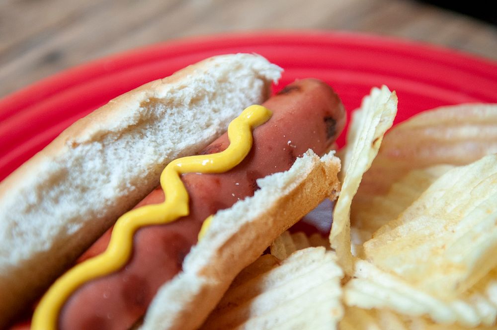 Hot Dogs

More:

 Original public domain image from Flickr