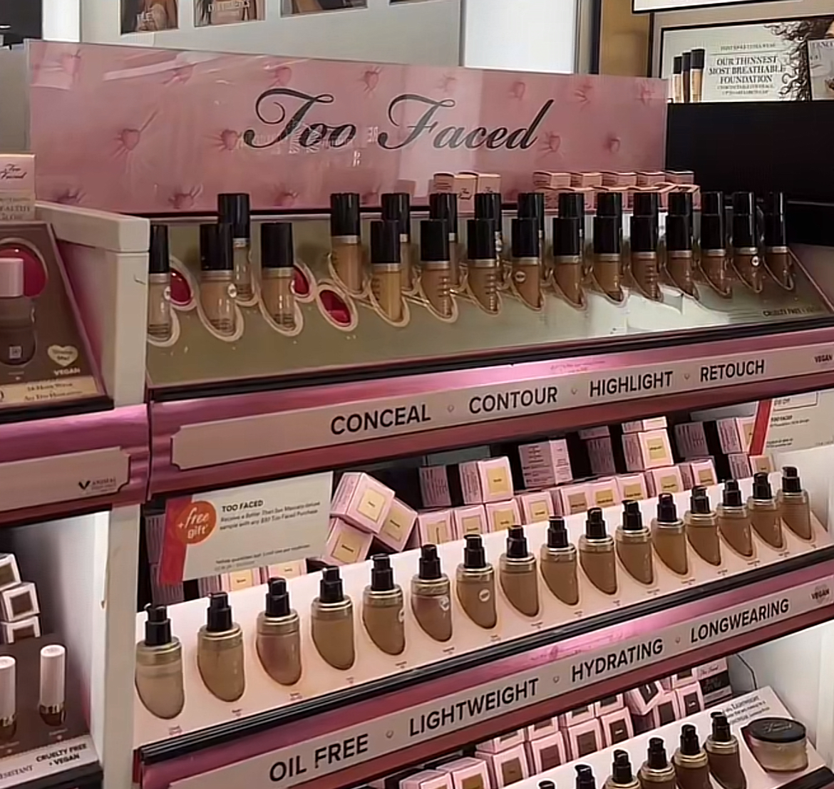 Review on the Too Faced Born This Way Concealer.