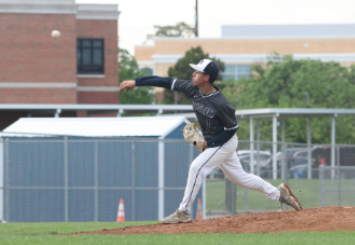 Osbourn's Spring Sports Seasons Are In Full Swing!